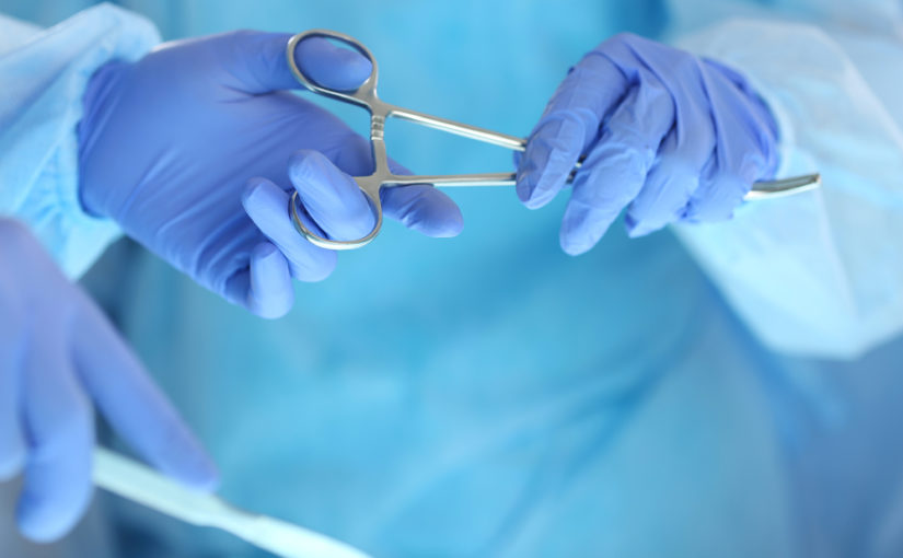 Second Surgery for Many Ovarian Cancers Found Ineffective
