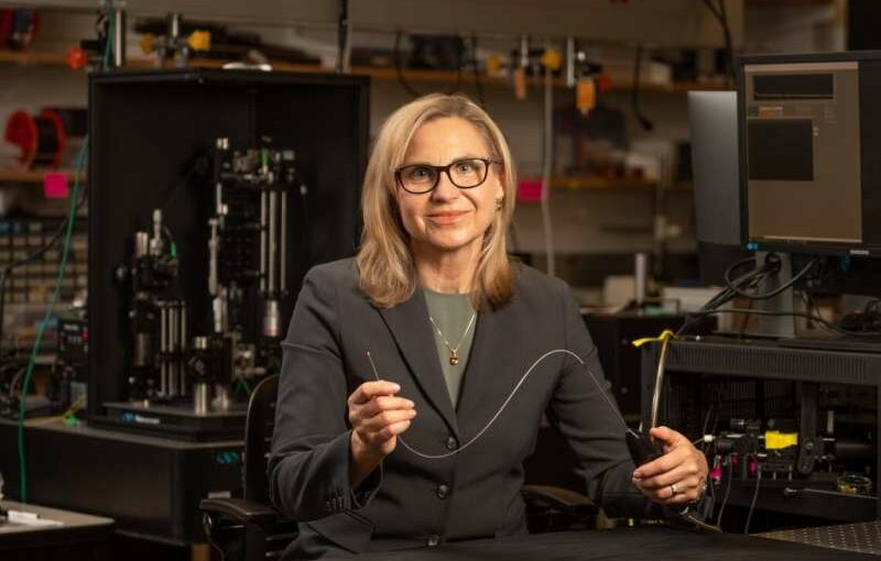 Jennifer Barton, director of the University of Arizona BIO5 Institute and Thomas R. Brown Distinguished Chair in Biomedical Engineering, has spent years developing a device small enough to image the fallopian tubes. Credit: Chris Richards/University of Arizona